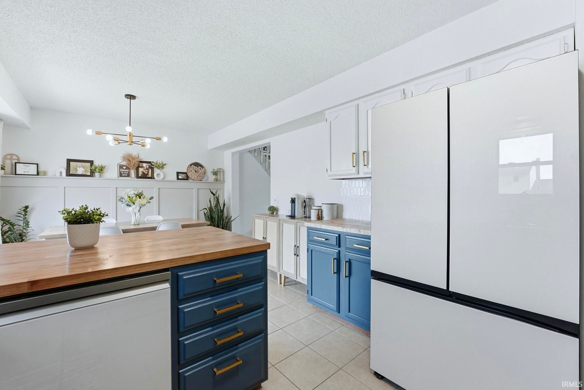 Image of 8527 Deer Brook Place